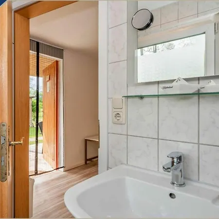 Apartment Bungalow 4 Lutow
