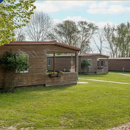 Bungalow 4 Apartment